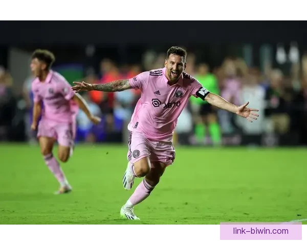 梅西加盟迈阿密国际后首度亮相 与球迷亲密互动全程回顾