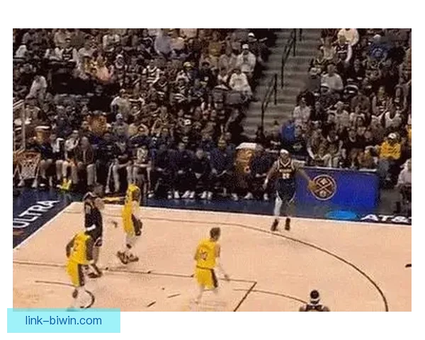 最新NBA动态：湖人重磅交易引发联盟震动 詹姆斯新赛季目标曝光